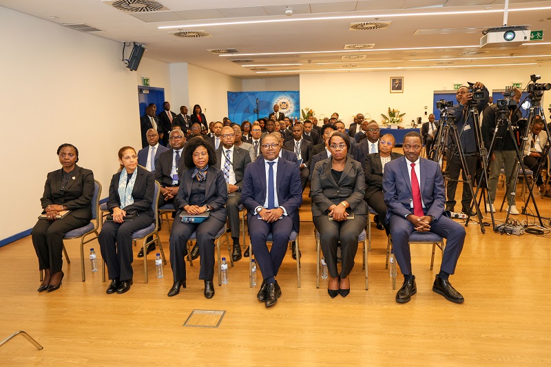 Esclarecimentos do Banco de Moçambique Sobre a Intervenção no Moza Banco