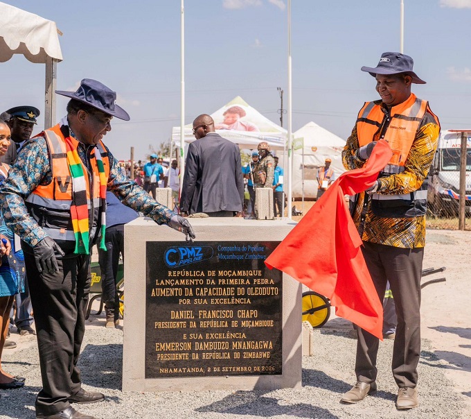 Presidentes Chapo e Mnangagwa Apostam em Oleoduto para Reforçar Segurança Energética Regional